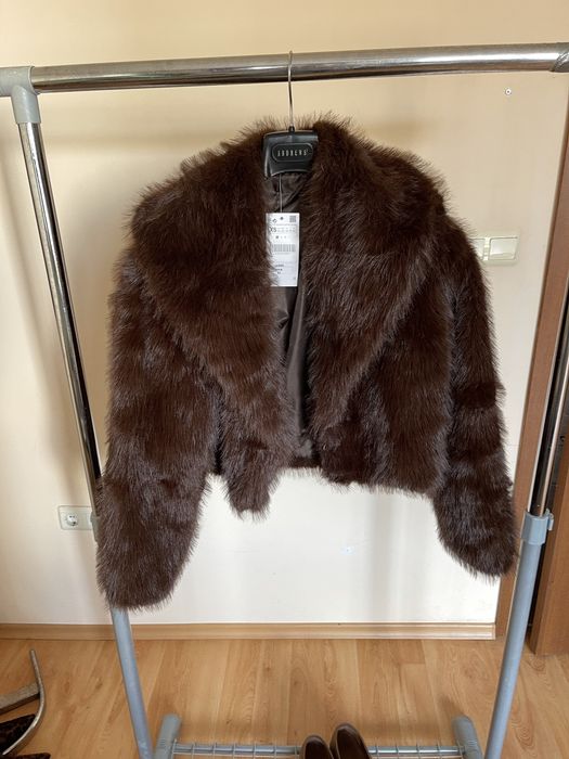 Палто по модел  Zara