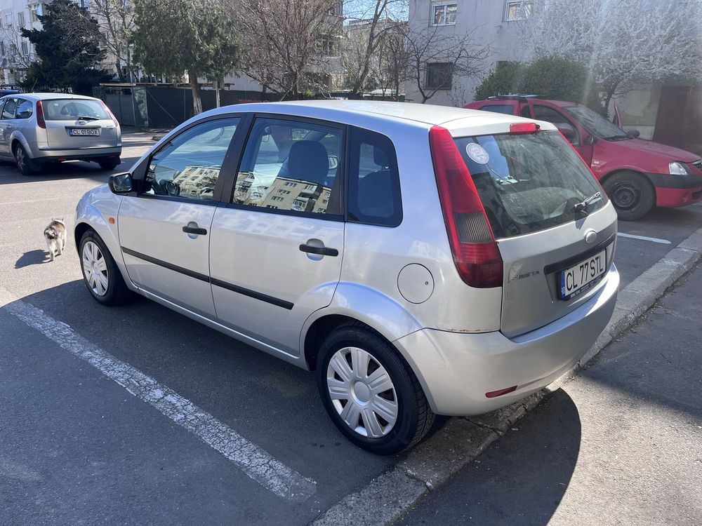 Ford Fiesta V 2004