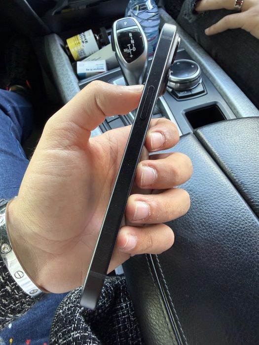 Iphone 15 (black) 128gb