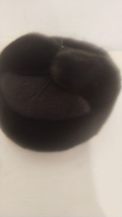 Продам норковую мужскую шапку