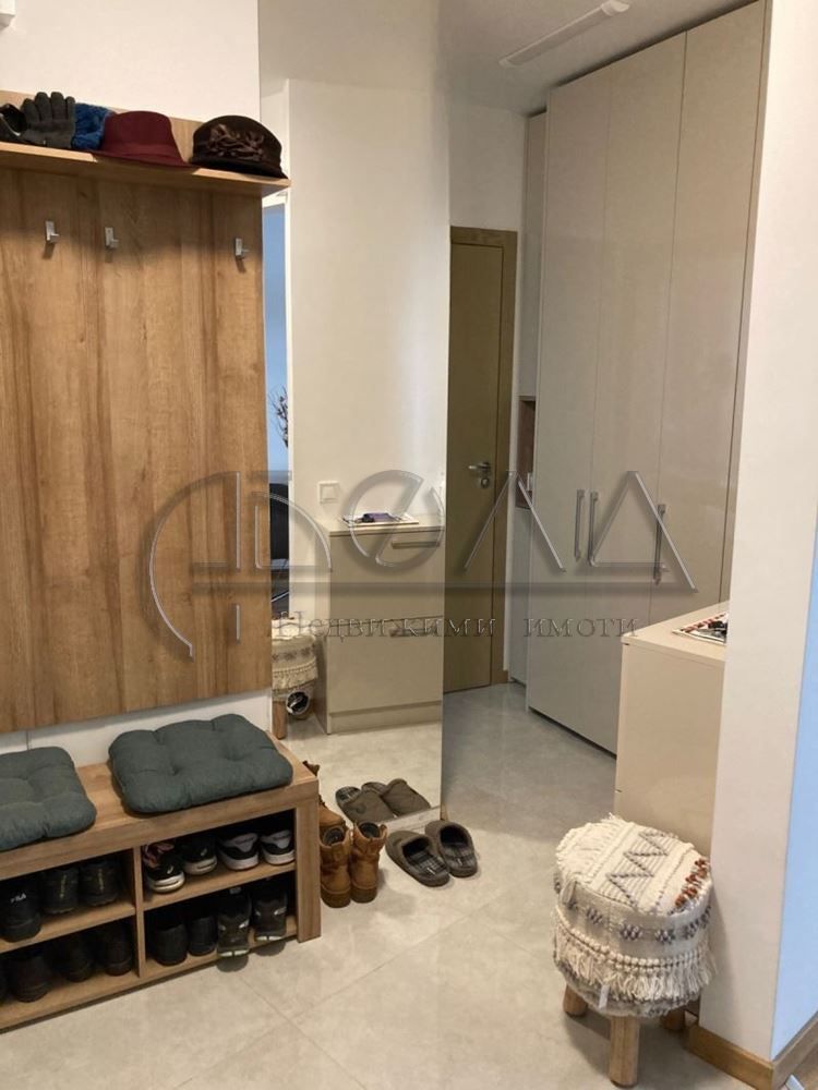 Продава се Тристаен апартамент в София, Хладилника - 120 кв.м за 2625 €/кв.м - Снимка #6