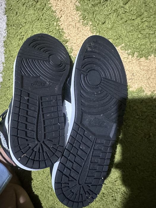 Jordan 1 noi black white 45