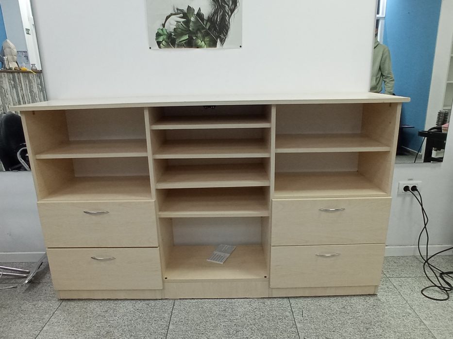 Mobilier vând urgent!