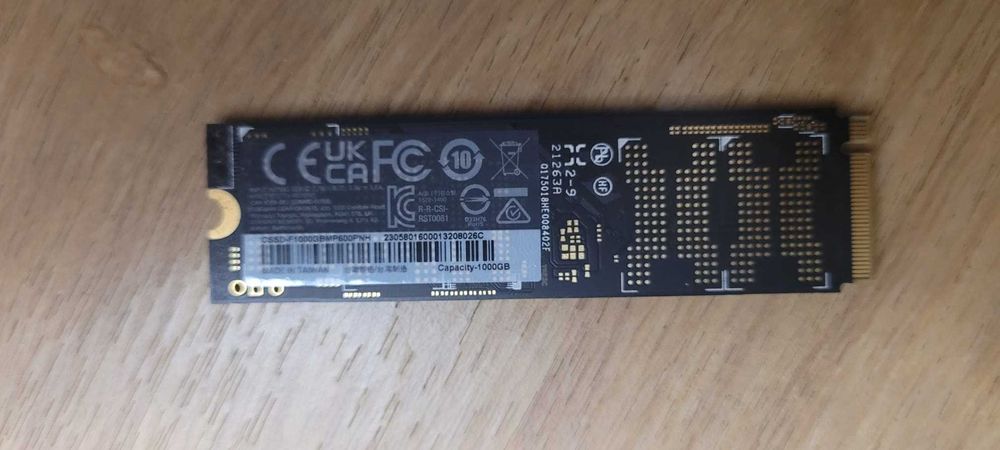 ssd corsair MP600 PRO NH de 1 TB PCIe 4.0, 7000MB/sec- nou