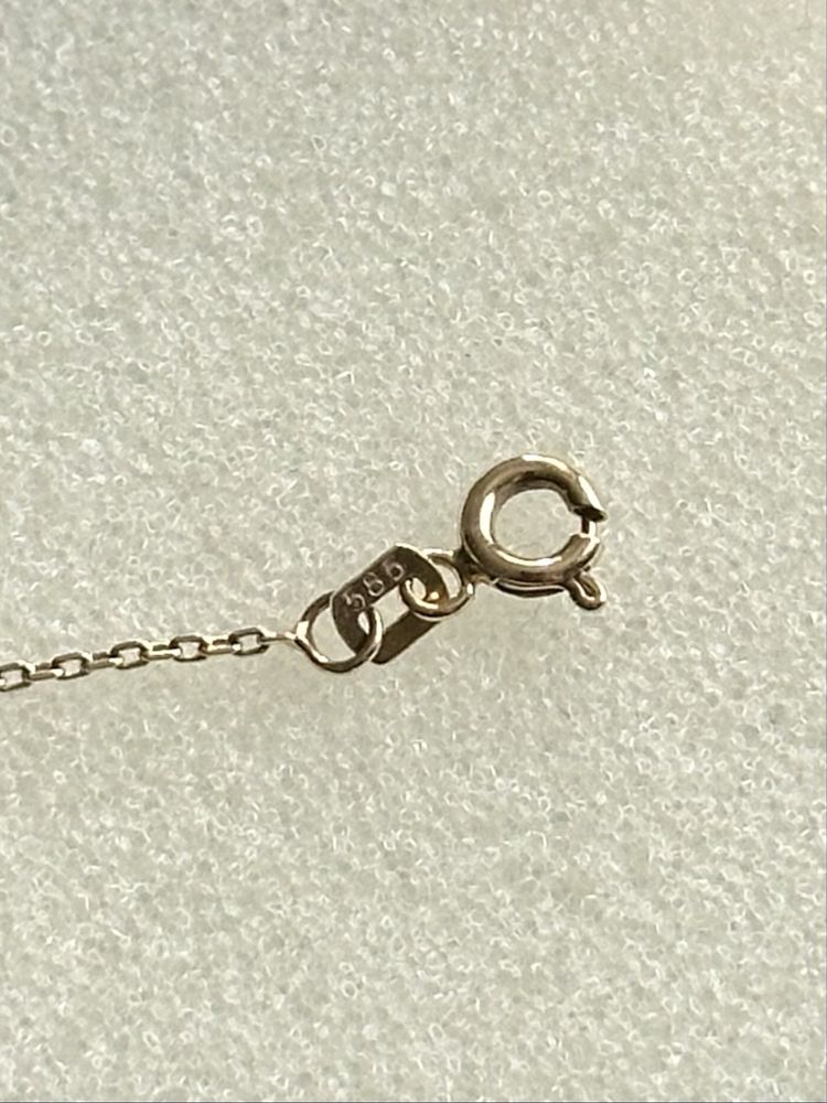 Златна гривна по модел на Van Cleef & Arpels