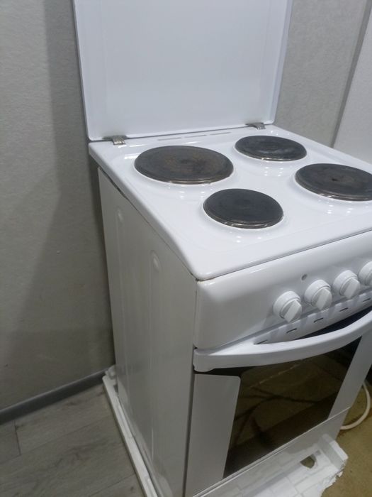 Электро плита. Цена 45000т.