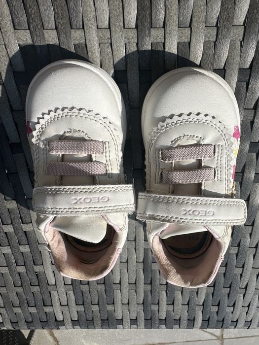 Pantofi sport din piele Geox marimea 22