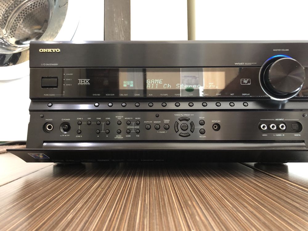 Onkyo TX-NR807 resiver