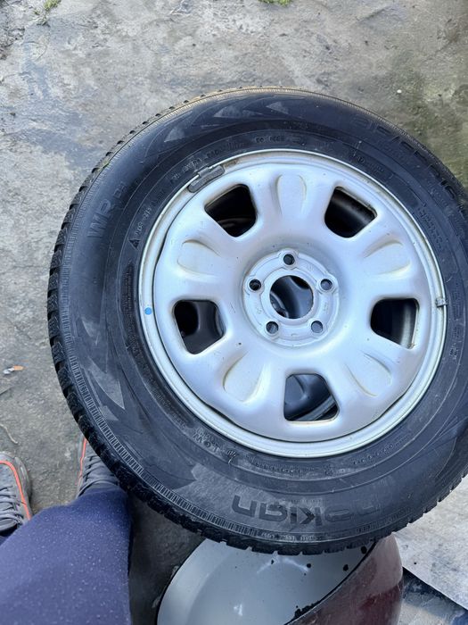 Vand jante tabla cu anvelope Duster