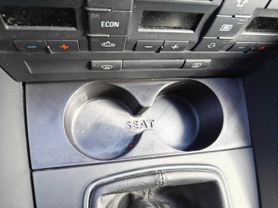 CUPHOLDER Audi A4 / SEAT Exeo /SUPORT Pahar/ Audi A4 / B6 / B7