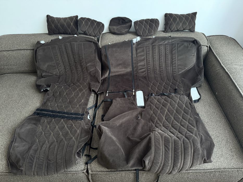 Продам чехлы на Jetour x90 plus