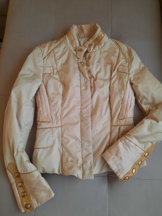 Оригинално, златно яке Roberto Cavalli