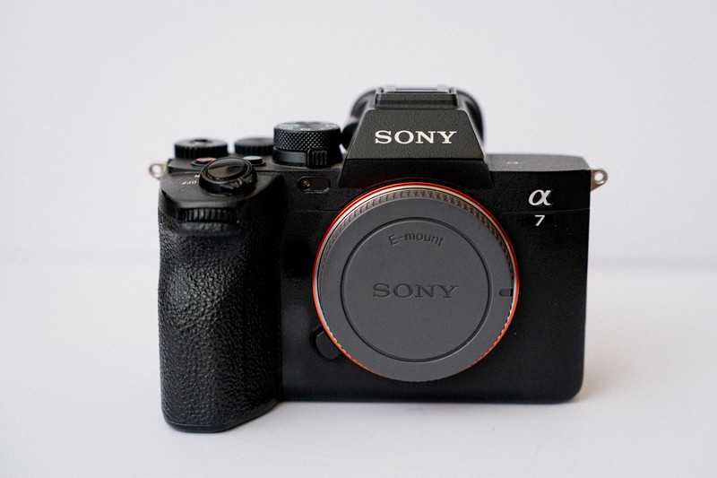 Фотоаппарат Sony A7 Mark IV (ILCE7M4)