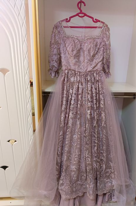 Vecherniy koylak yangi kiyilmagan