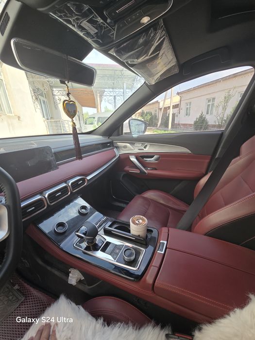 Машини холати зур,факат миниш керак