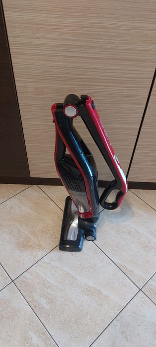Vând Aspirator Vertical fără fir ,ROWENTA 21.6v