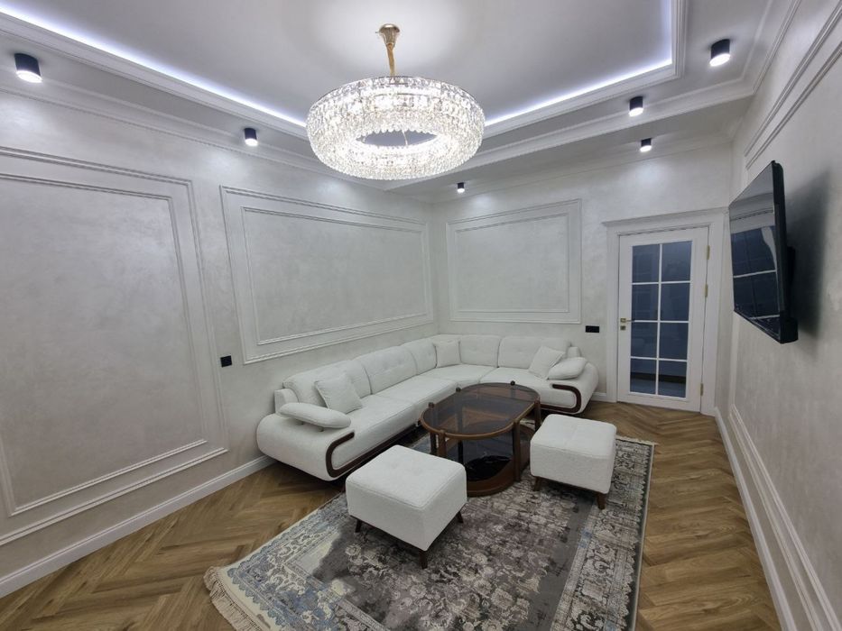 Продажа 3 комн Озод Шарк 2 этаж!