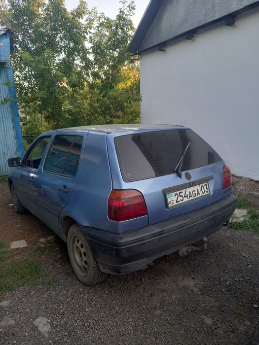Продам машину гольф 3