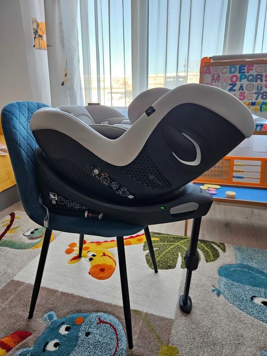 Стол за кола Cybex Sirona G i-size 0-20 кг + база, чисто НОВО +подарък