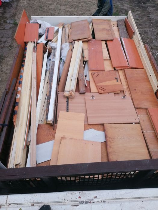 Lemne deșeuri pentru foc