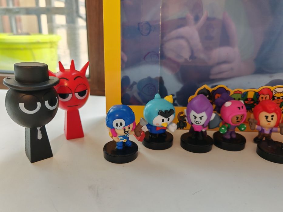 Фигурки броу старс 12 бр