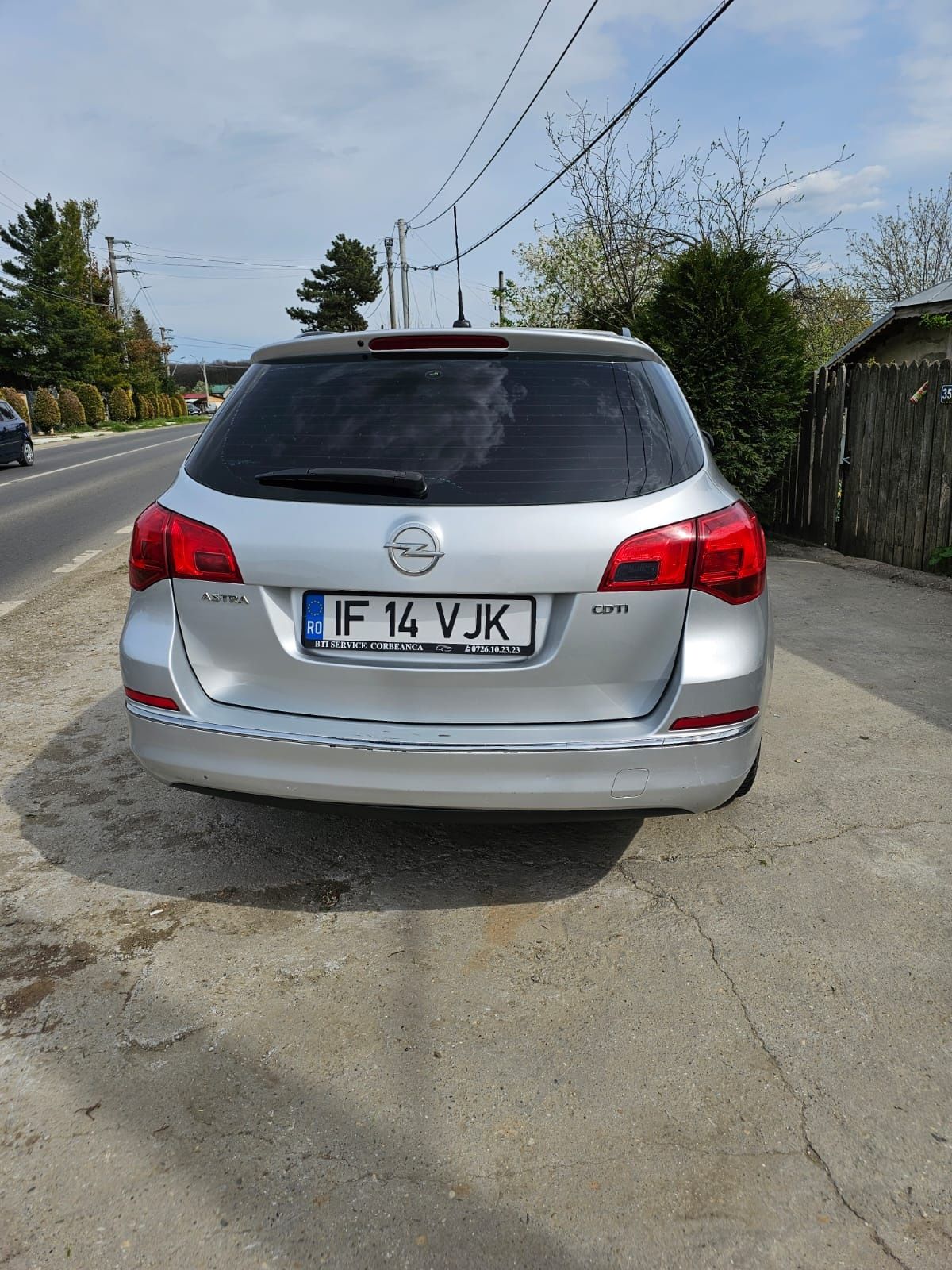 Opel astra j 2012
