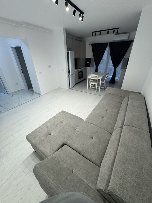 Inchiriez apartament bloc nou 2025 mobilat loc de parcare inclus