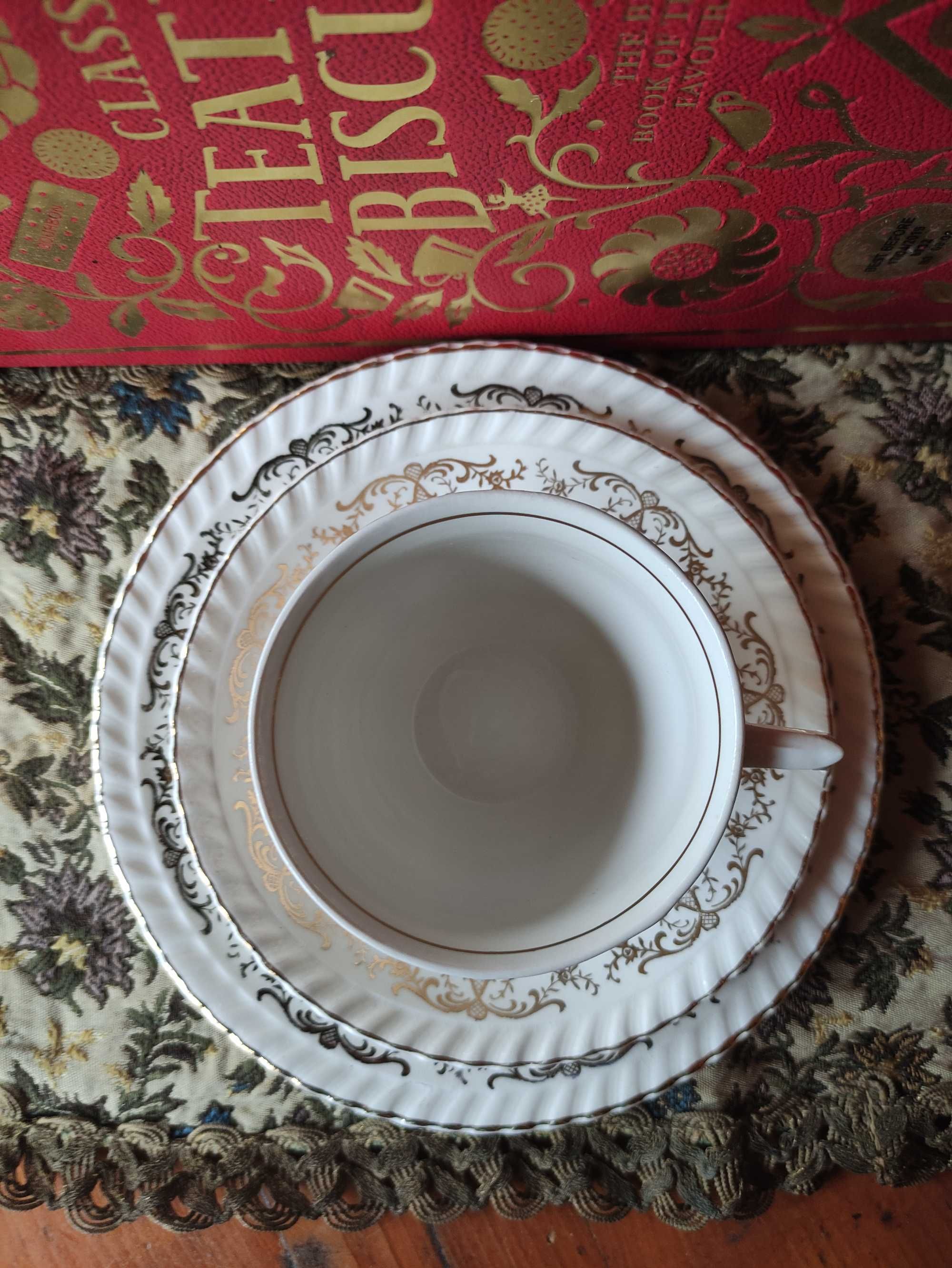 STAFFS TEASET CO. LTD.
1947—1952 чаша за чай/кафе