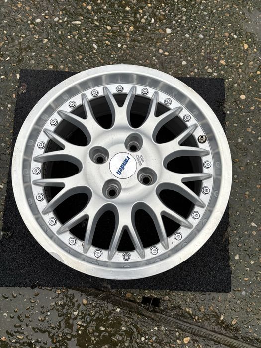 Vand Jante spitate în 4x114,3 R16 stare buna