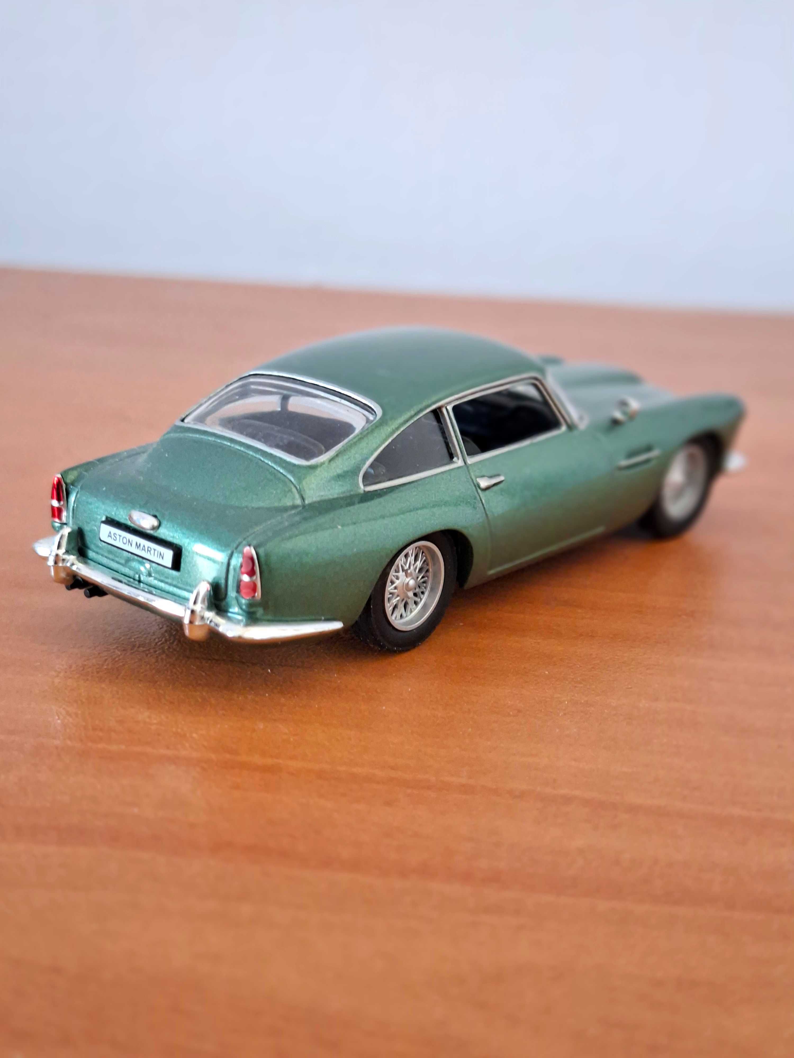 Колекционерски метален модел Aston Martin DB5 – Джеймс Бонд класика