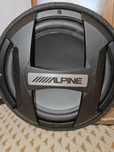 Tub bass Alpine 1000w 300 RMS
