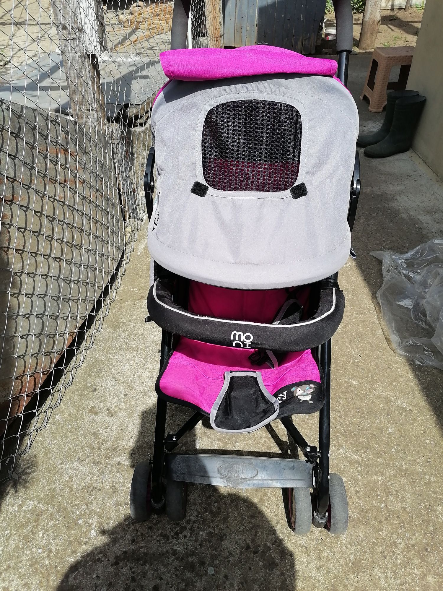 Лятна количка за бебе MONI