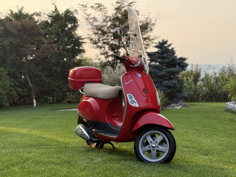 Piaggio Vespa LX50