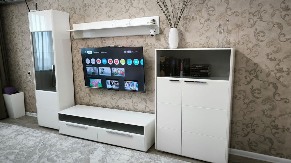 Стенка/ Горка в зал