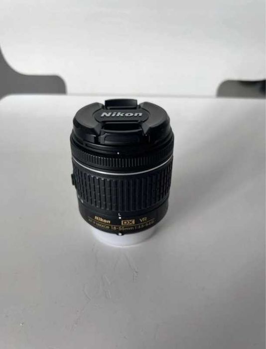 Obiectiv Nikon AF-P DX NIKKOR 18-55mm f/3.5-5.6G VR - NOU!!!