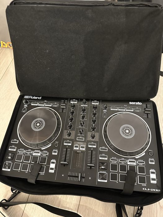 Consola dj roland 202