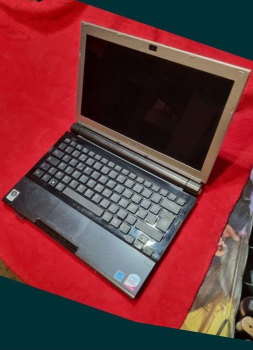 Laptop Sony perfect funcțional
