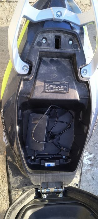Motoscuter electric Storm RDB, an. Fab. 2024, inmatrtriculat,