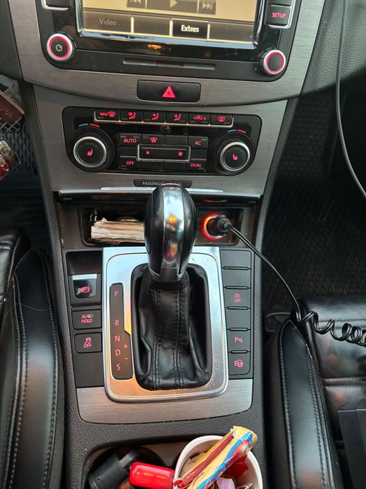 VW Passat B7, an 2012 Cutie automată