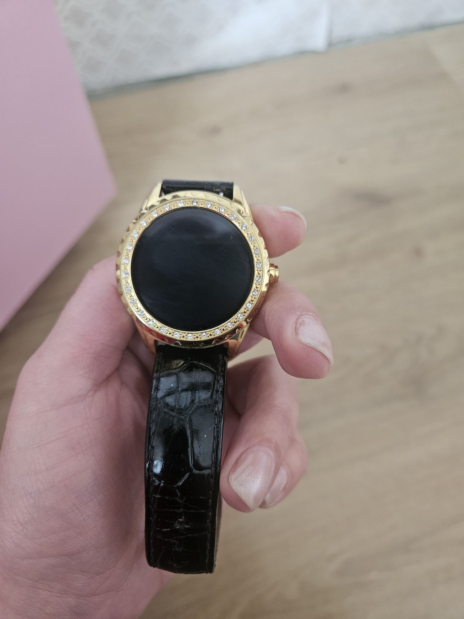 Дамски часовник Guess