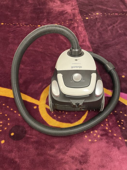 Aspirator gorenje cu sac