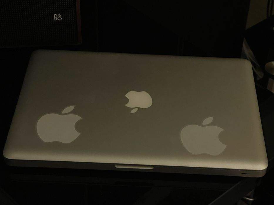 MacBook Pro 2009 8GB Ram 256GB SSD