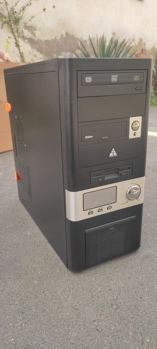 Кейс от компьютера