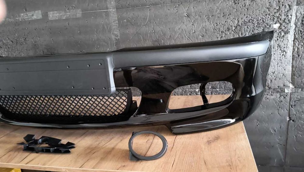Bara fata M BMW E46 2001-2005 facelift Berlina + Break Negru
