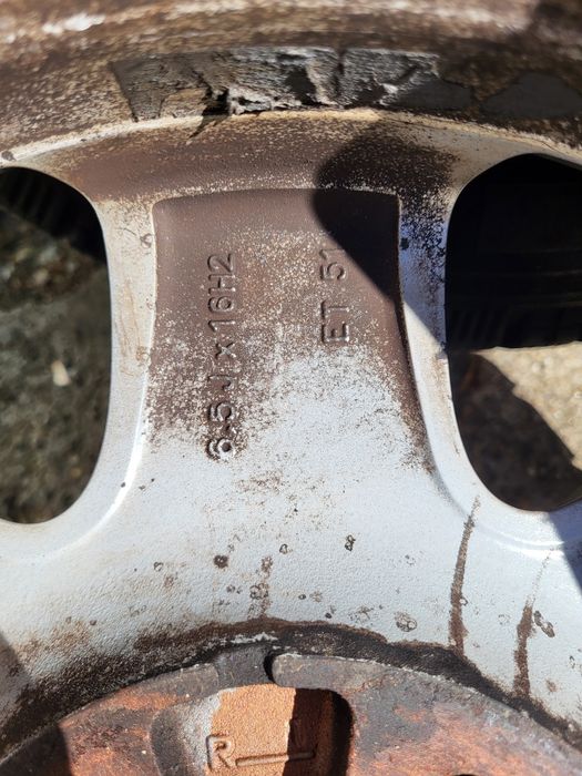 Джанти 16 за VW Multivan,T5,T6,Amarok с гуми Michelin Agilis 215/65/16