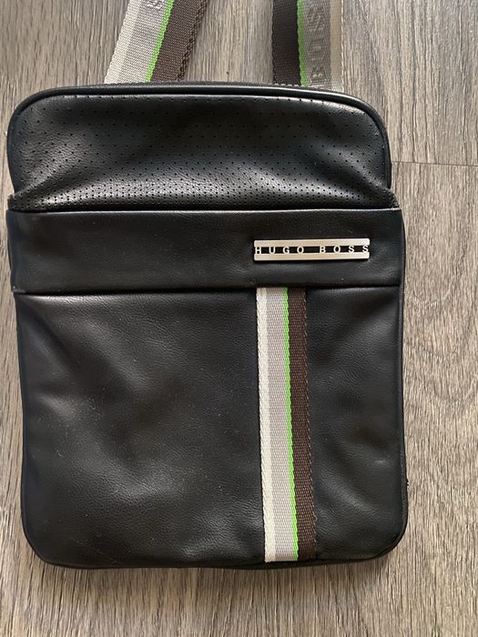 Geanta hugo boss piele