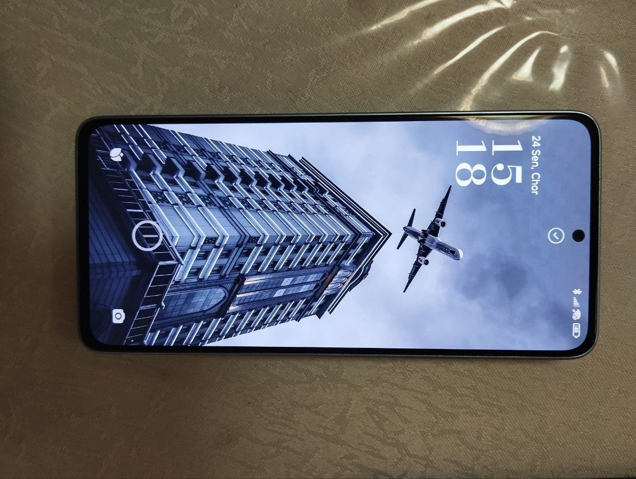 Redmi Note 13 va airpods pro sotiladi