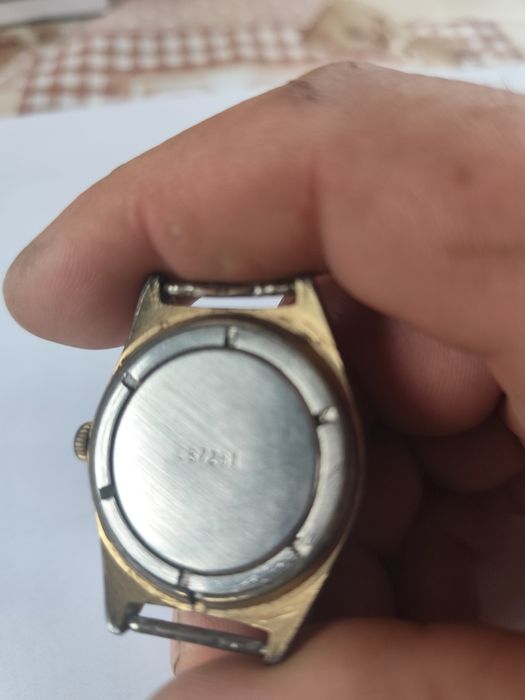 Ceas Raketa original URSS în stare de funcționare. Citiți anunțul.