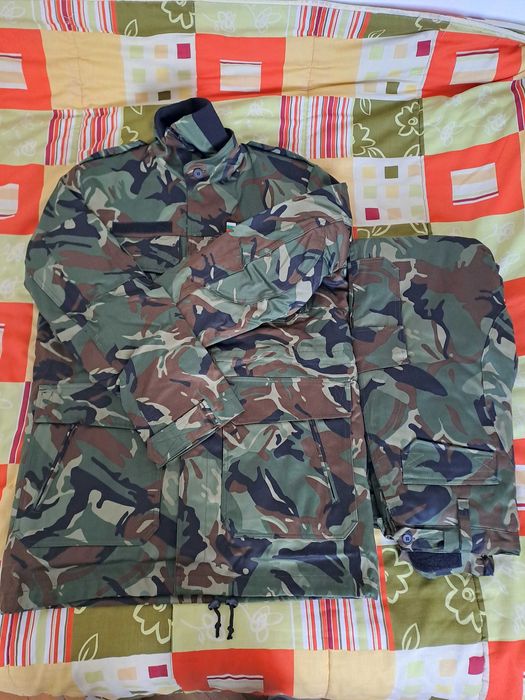 Стар модел камуфлаж с подплата, размер 176/96. Неупотребяван