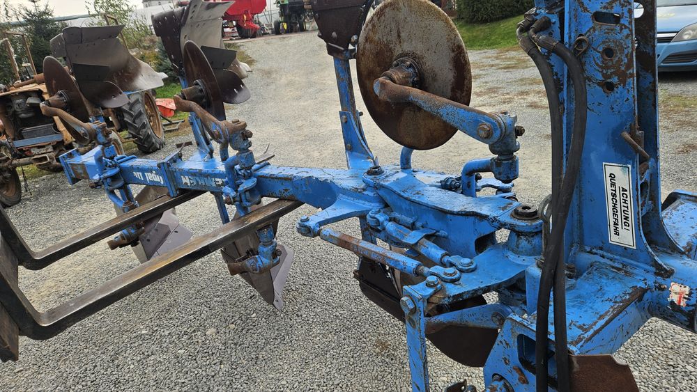 Plug reversibil LEMKEN cu 3 brazdare